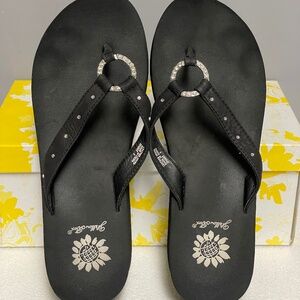Yellow Box Flip Flops Sparky, Women, size 8, Black, rhinestones